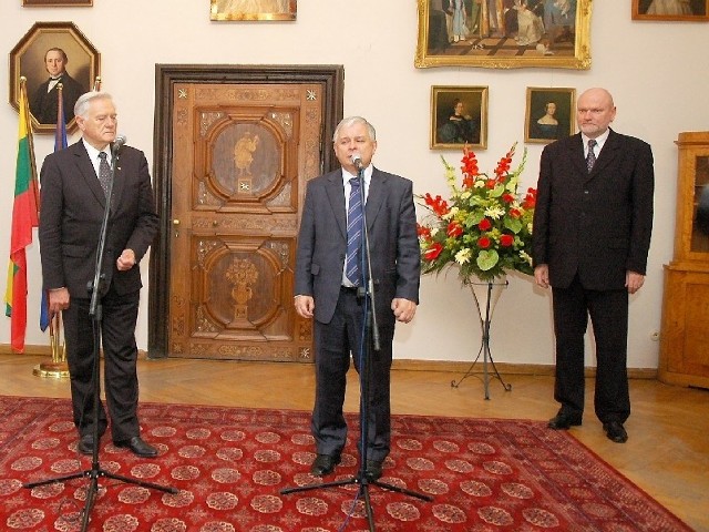 1 października 2007 r.: prezydent Polski Lech Kaczyński i prezydent Litwy Valdas Adamkus gościli w Toruniu