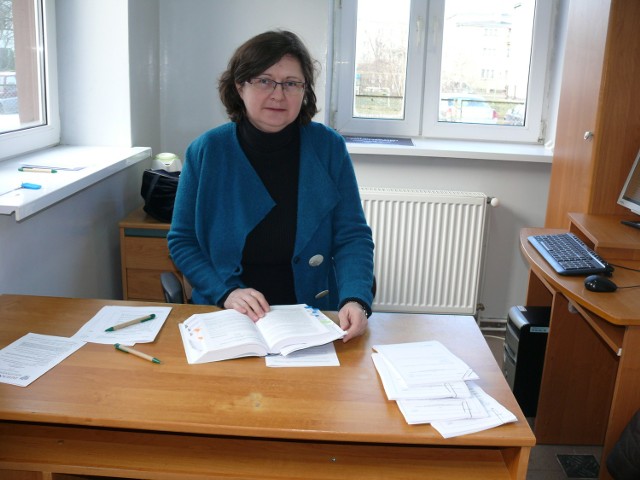Radca prawny Marzena Grechuta w punkcie bezpłatnych porad prawnych przy Domu Pomocy Społecznej w Stalowej Woli.