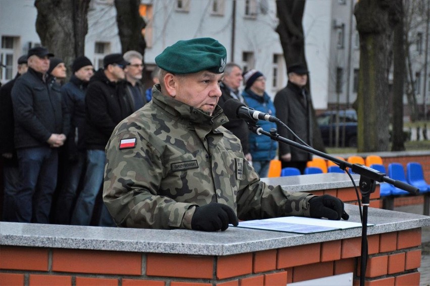 Po zadaniu egzaminów teoretycznych elewi będą mogli szkolić...