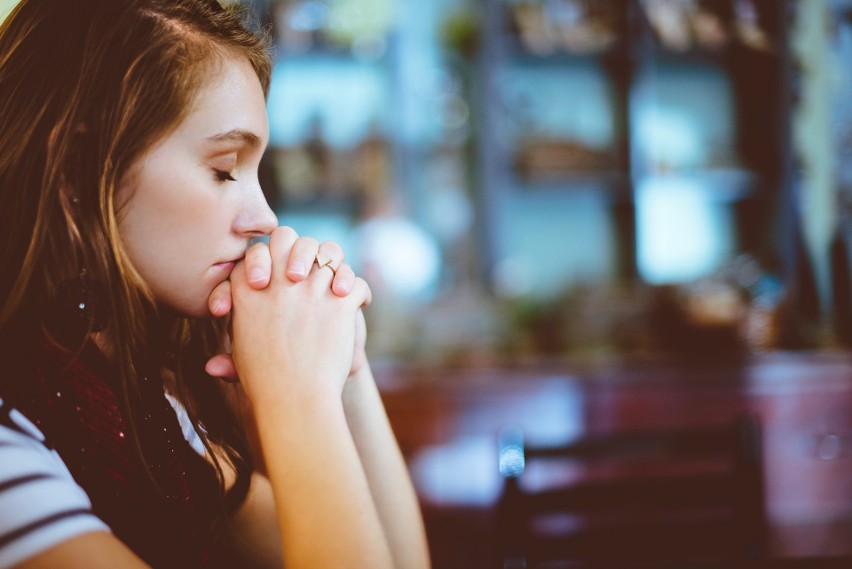 Polscy luteranie będa się modlić i spowiadać w domach. Nabożeństwa rodzinne sposobem na czas epidemii