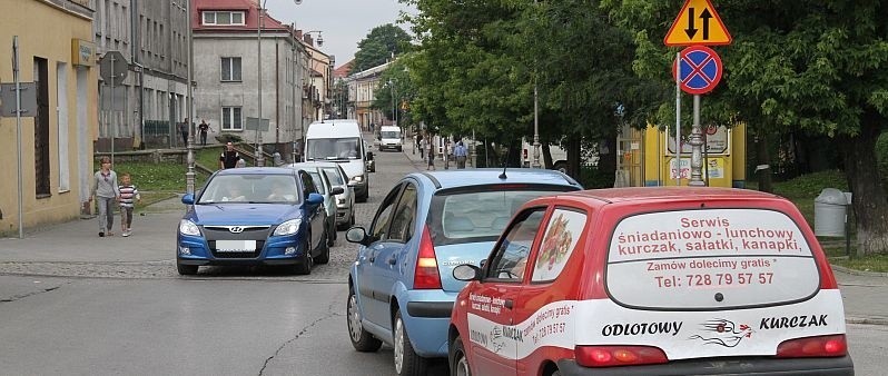 Komunikacyjny chaos w centrum Kielc! Sprawdź jak wygląda nowa organizacja ruchu (zdjęcia)