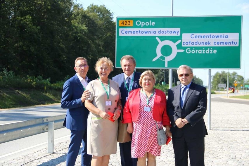 Od lat samorząd gminy i kierownictwo Górażdże Cement S.A....