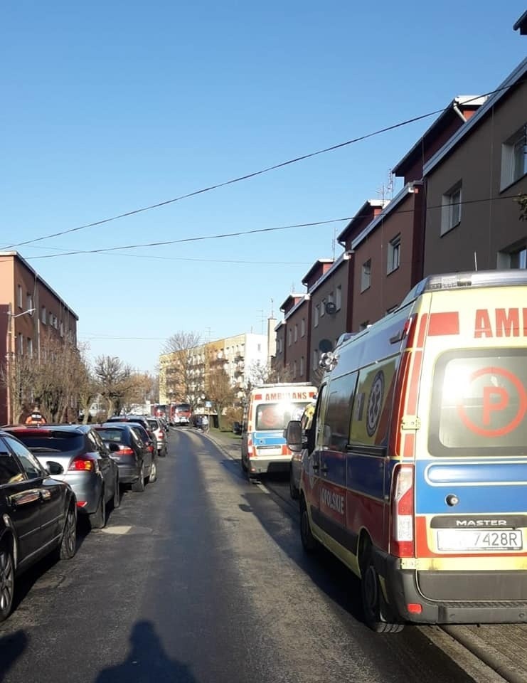 Przy ul. Sejmowej w Namysłowie zmarło 8-miesięczne dziecko.