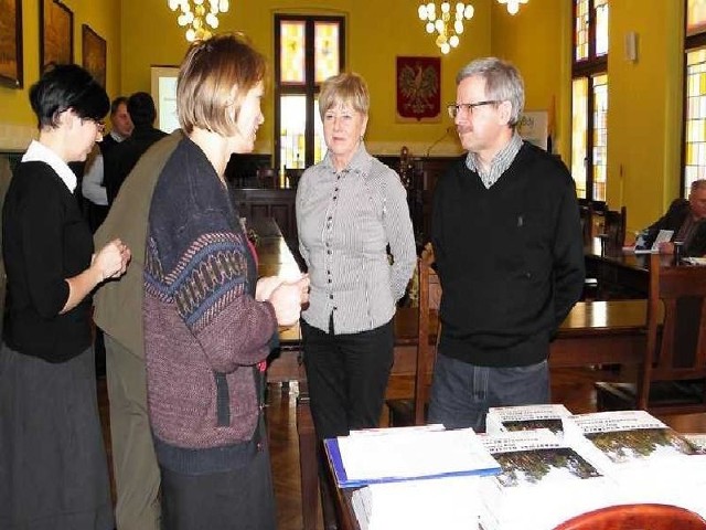 Grażyna Wera-Malatyńska w rozmowie z Ireneuszem Brudnochem i Beatą Burdą