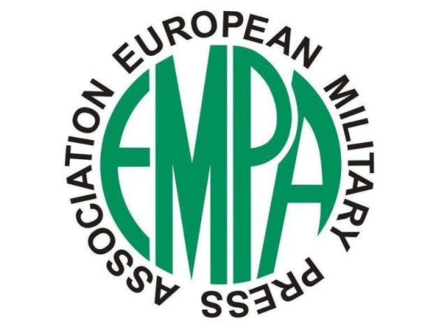 Europejskie Stowarzyszenie Prasy Wojskowej(EMPA) powstało w 1977roku z założeniem stworzenia forum współpracy i wymiany doświadczeń dla dziennikarzy i wydawców prasy wojskowej. Do stowarzyszenia należy około 100 dziennikarzy z 15 państw Europy.