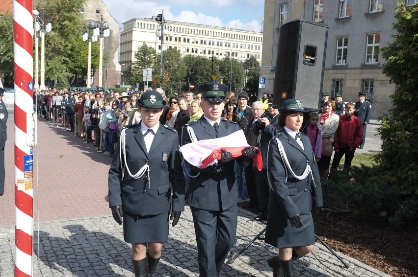 Dzień Służby Celnej na Śląsku. Sztandar dla Izby Celnej w Katowicach [ZDJĘCIA]