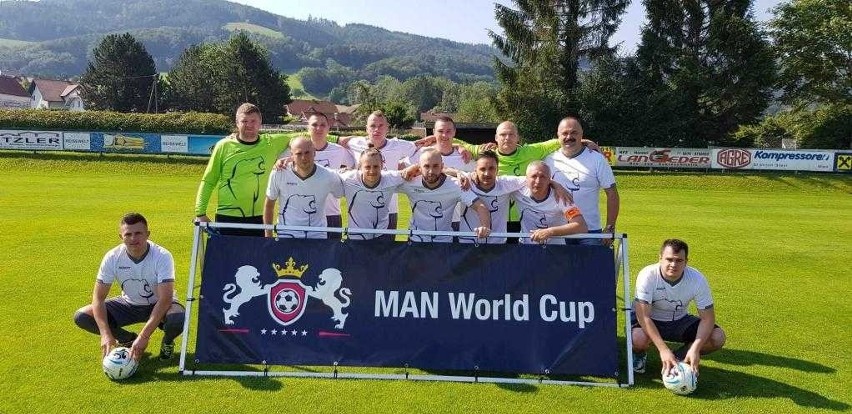 Puchar Świata dla piłkarzy z MAN Bus Starachowice. Na turnieju w Austrii byli niepokonani