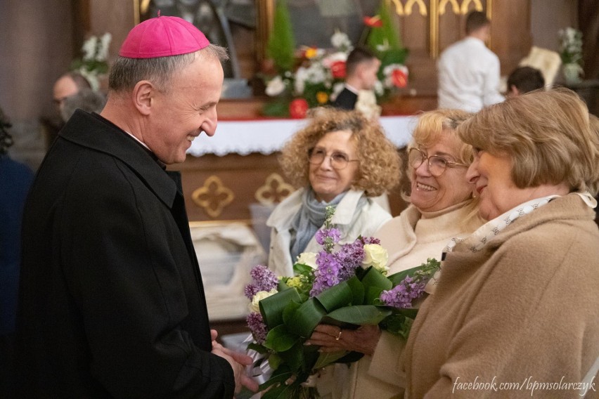 Biskup radomski Marek Solarczyk obchodził imieniny. Zobacz kto przyszedł z życzeniami i jakie wręczano prezenty 