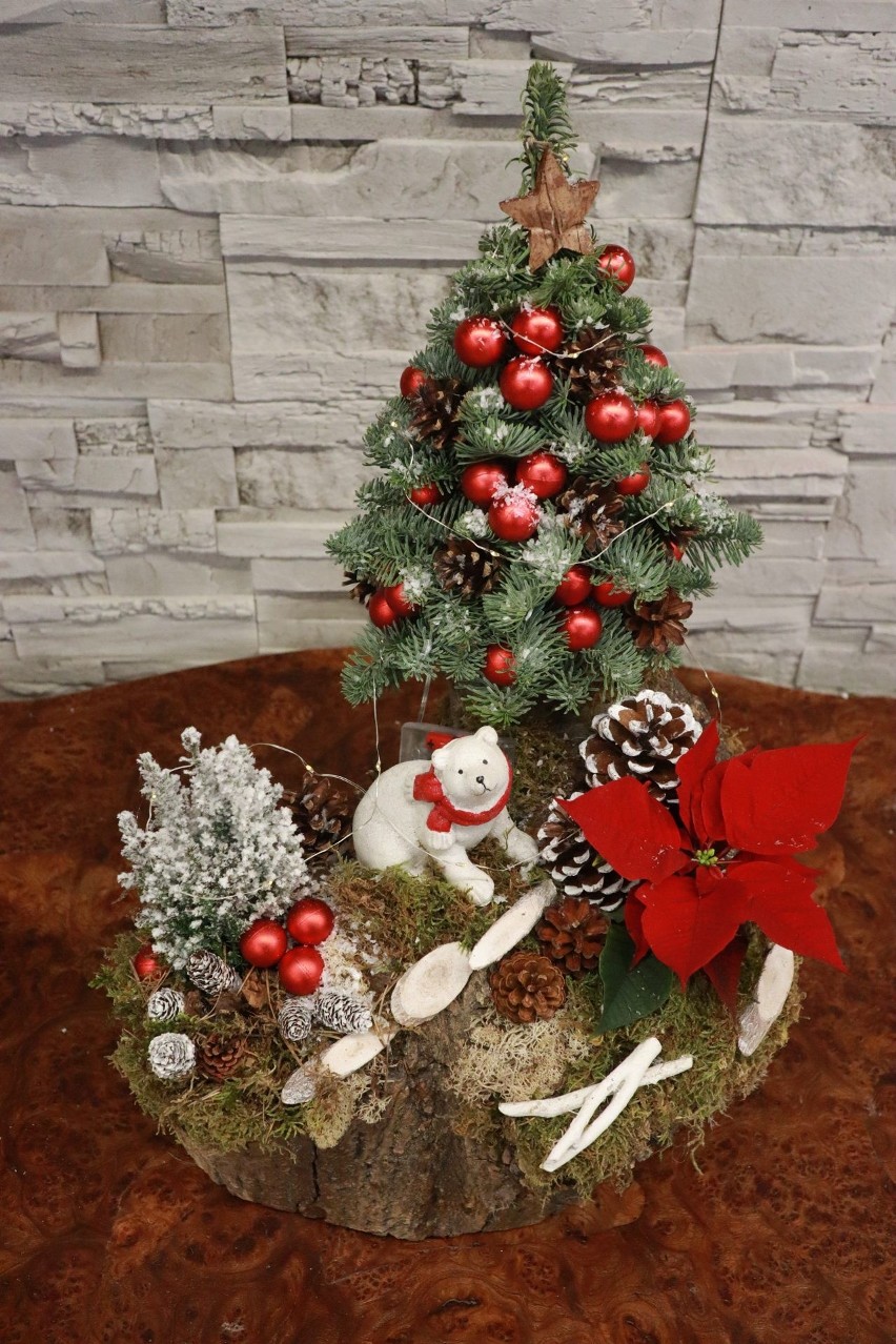 Jaki stroik na wigilię i Boże Narodzenie? Piękne dekoracje do domu 