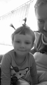 Śmierć 2-letniej Moniki z Kiełpinka. Lekarka odsunięta od pełnienia dyżurów. W środę sekcja zwłok dziecka, które zmarło w szpitalu 