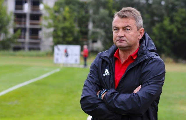 Trener piłkarzy Garbarni Kraków Mirosław Hajdo