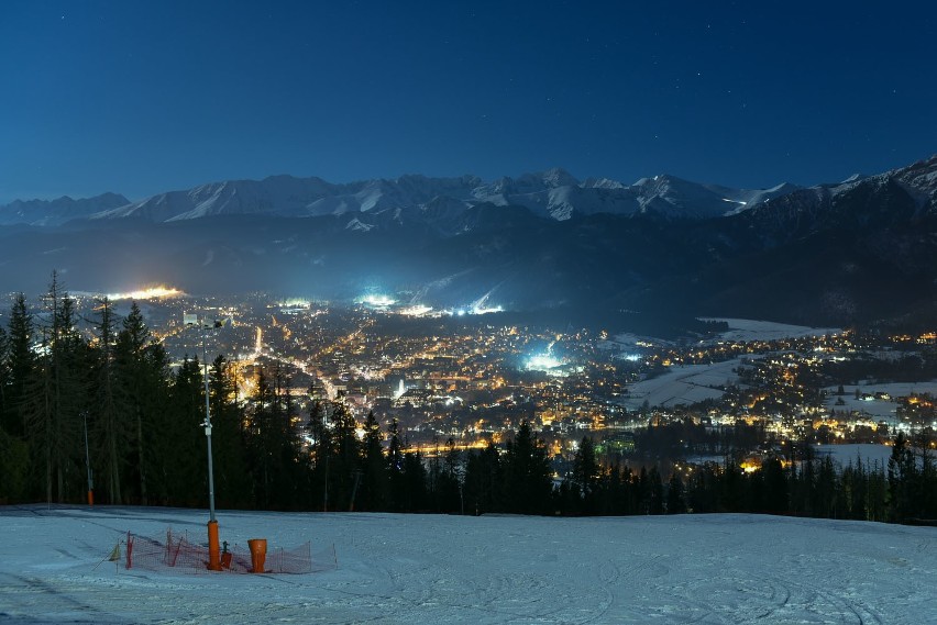 Zobacz Zakopane i Tatry nocą. Niesamowite zdjęcia [GALERIA]