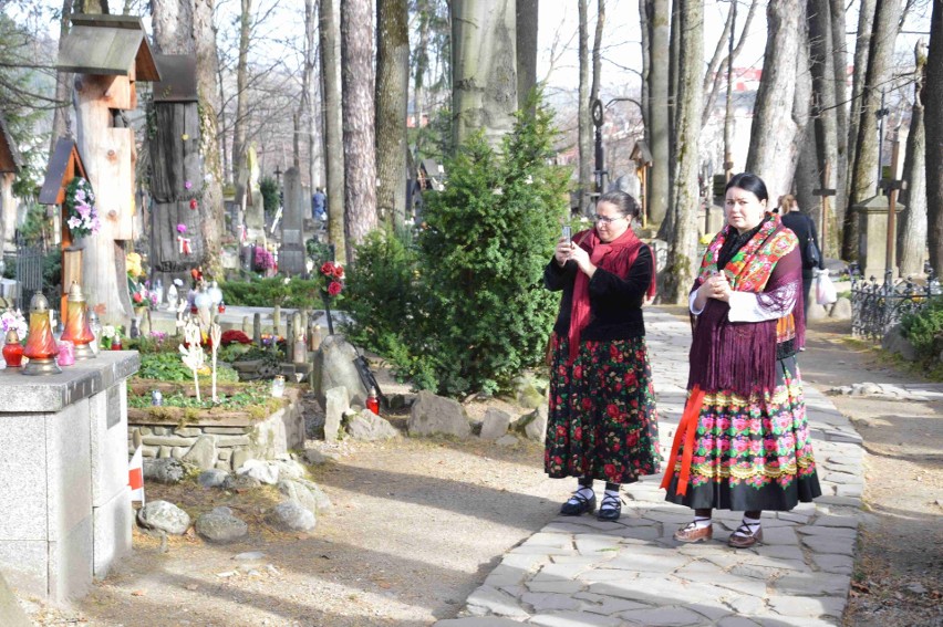 Zakopane. Zbierają datki na renowację zabytkowych nagrobków [ZDJĘCIA]