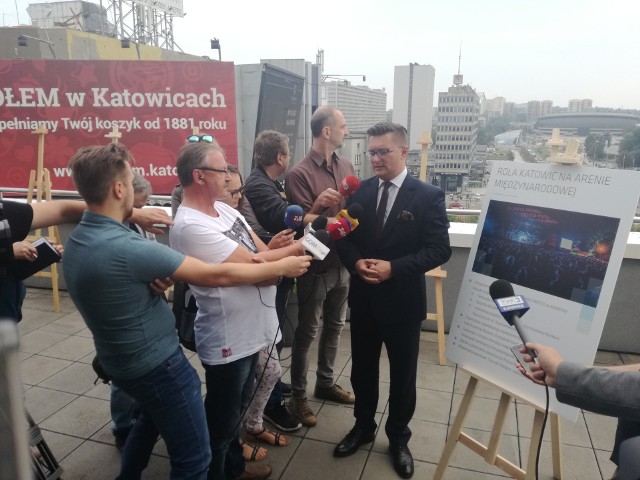 Podsumowanie kadencji Marcina KrupyZobacz osiągnięcia na kolejnych planszach