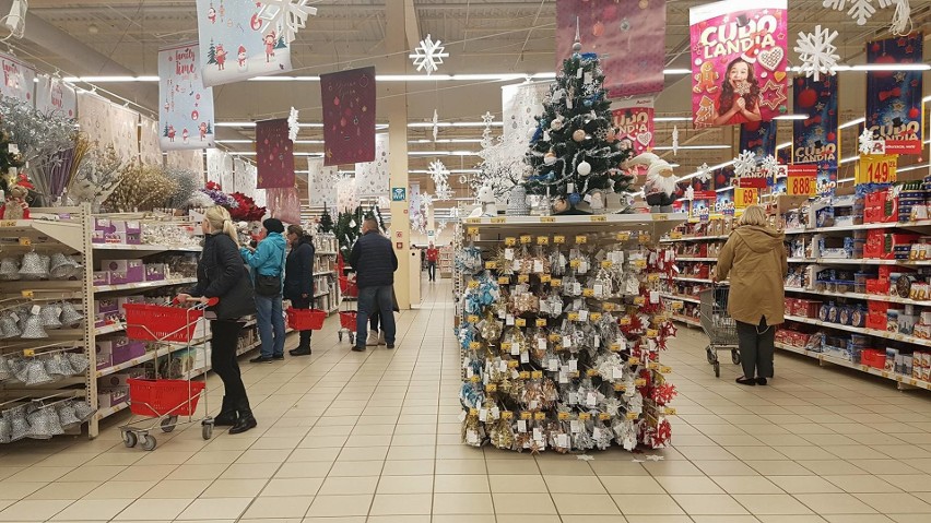 Niektóre bydgoskie markety już świętują Boże Narodzenie