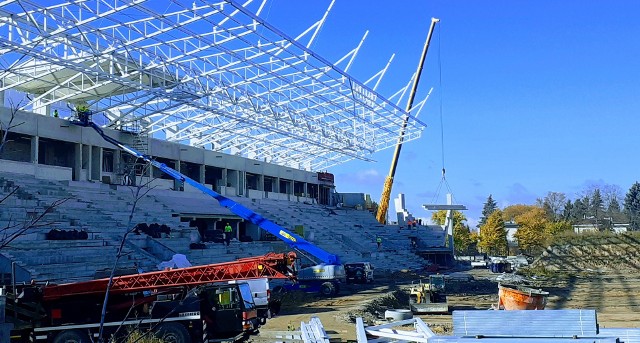 Kolejne opóźnienia przy budowie stadionu Radomiaka. Roboty zakończą się najwcześniej na wiosnę - o ile zostanie podpisany kolejny aneks.