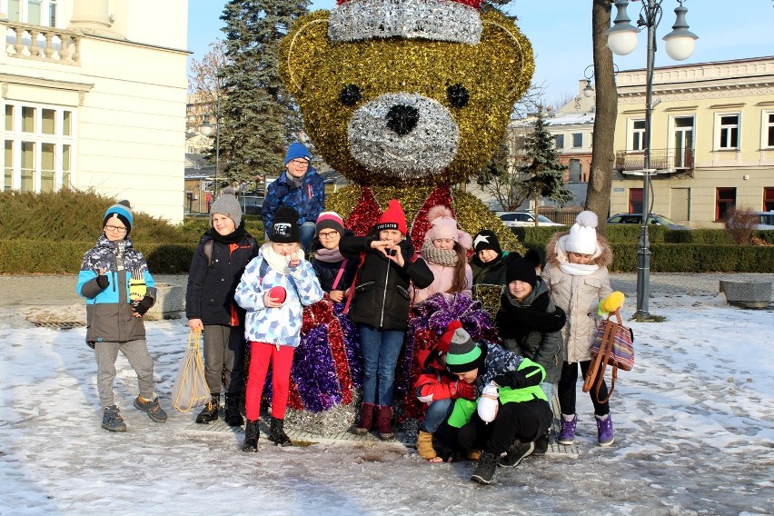 Ferie zimowe w Radomiu. Caritas Diecezji Radomskiej zorganizowała świetne zajęcia w Centrum Nauki i Zabawy Bajka