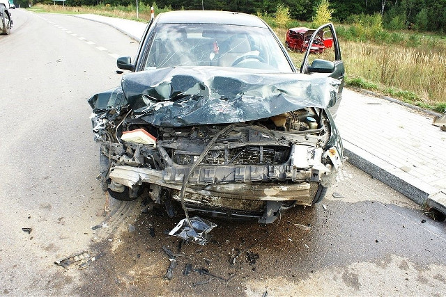 Hajnówka: Wypadek na ulicy Kleszczelowskiej. 71-latka nie ustąpiła pierwszeństwa (zdjęcia)
