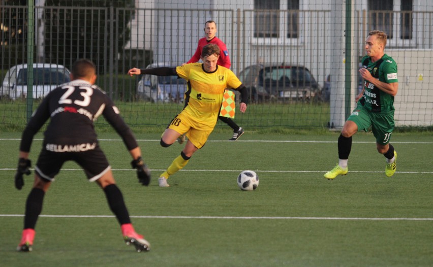 Ruch Radzionków - Gwarek Tarnowskie Góry 0:6 (0:4)