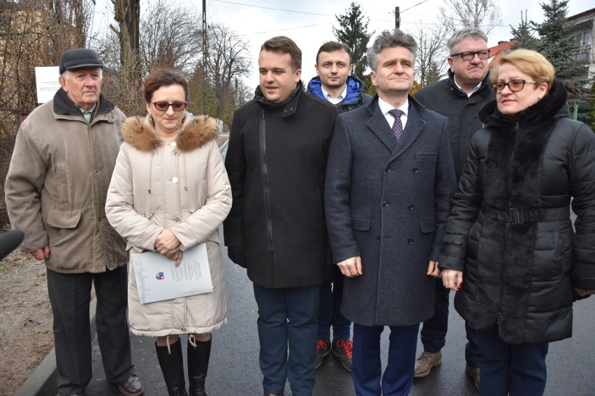 Objazdowa konferencja prezydenta Marka Materka z VIP-ami, radnymi i mieszkańcami