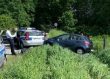 Poznań: Policjanci zatrzymali dwóch mężczyzn podejrzanych o kradzieże samochodów
