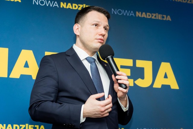 Sławomir Mentzen musiał interweniować podczas sobotnich prawyborów w Legnicy. Doszło tam do awantury i poważnych oskarżeń.
