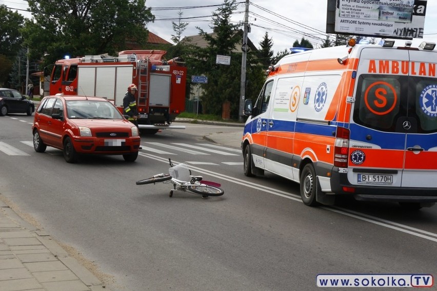 Wypadek na skrzyżowaniu ul. Białostockiej i Piaskowej. Ford...