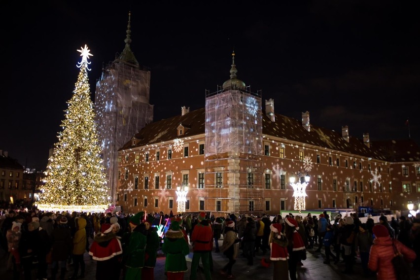 Iluminacja Warszawa. Zobacz zdjęcia świątecznej iluminacji w Warszawie [GALERIA]