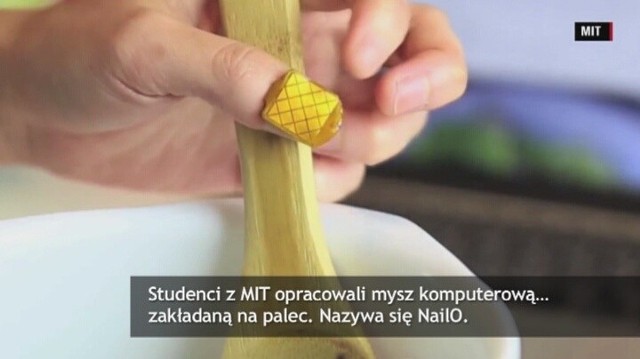 Naukowcy opracowali mysz komputerową zakładaną... na palec