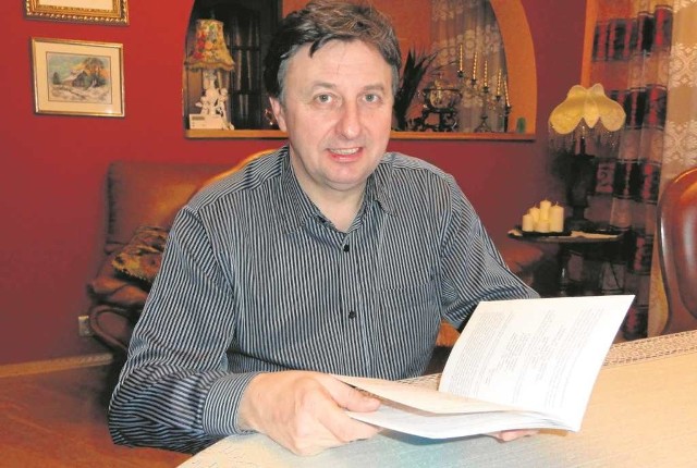 Piotr Trzcionka napisał szóstą książkę, każda jest związana ze Skałą i historią miasta oraz gminy