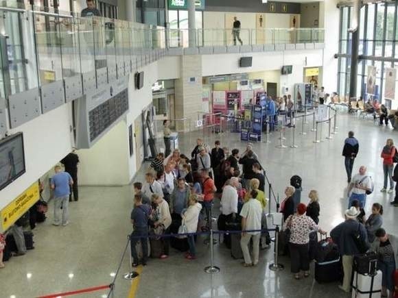 Sytuacja na bydgoskim lotnisku wraca do normy