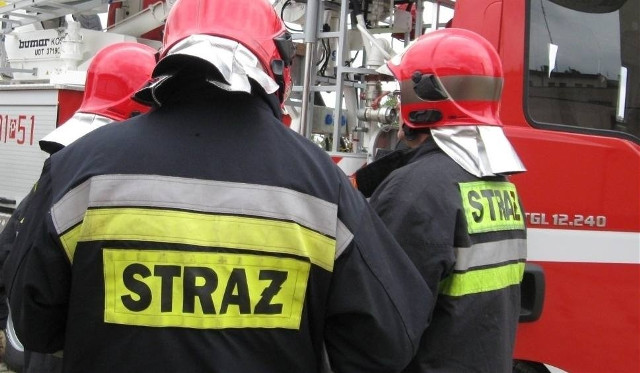 Mężczyzna zginął w pożarze w Bielsku Podlaskim. Na miejscu pracowały trzy zastępy straży pożarnej