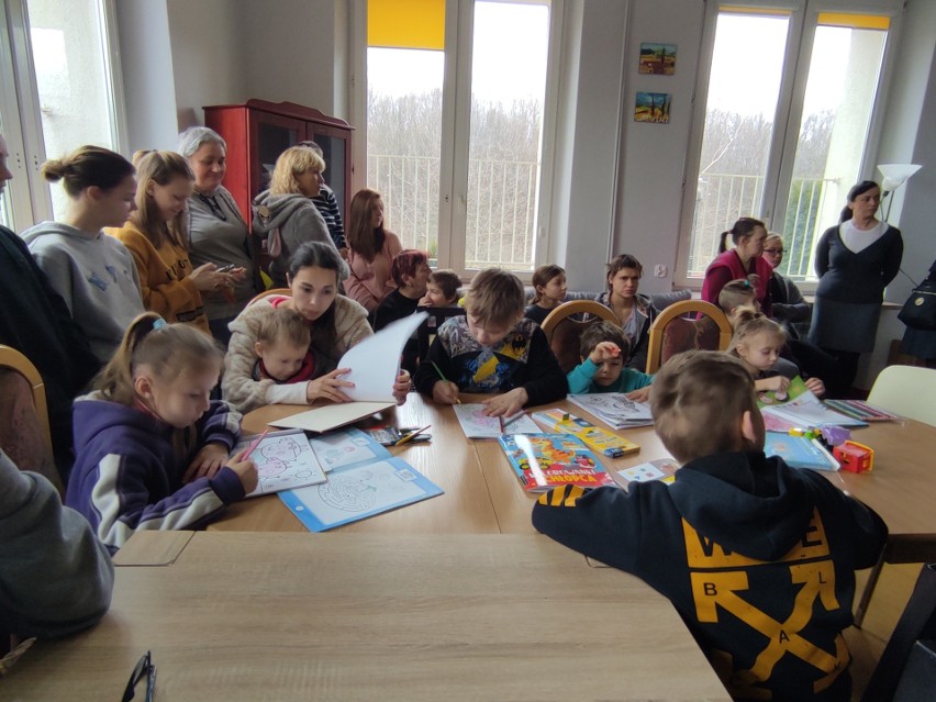 Prezydent Truskolaski odwiedził w Białymstoku dzieci z ewakuowanych domów dziecka na Ukrainie. "Jesteśmy wdzięczni waszemu narodowi"