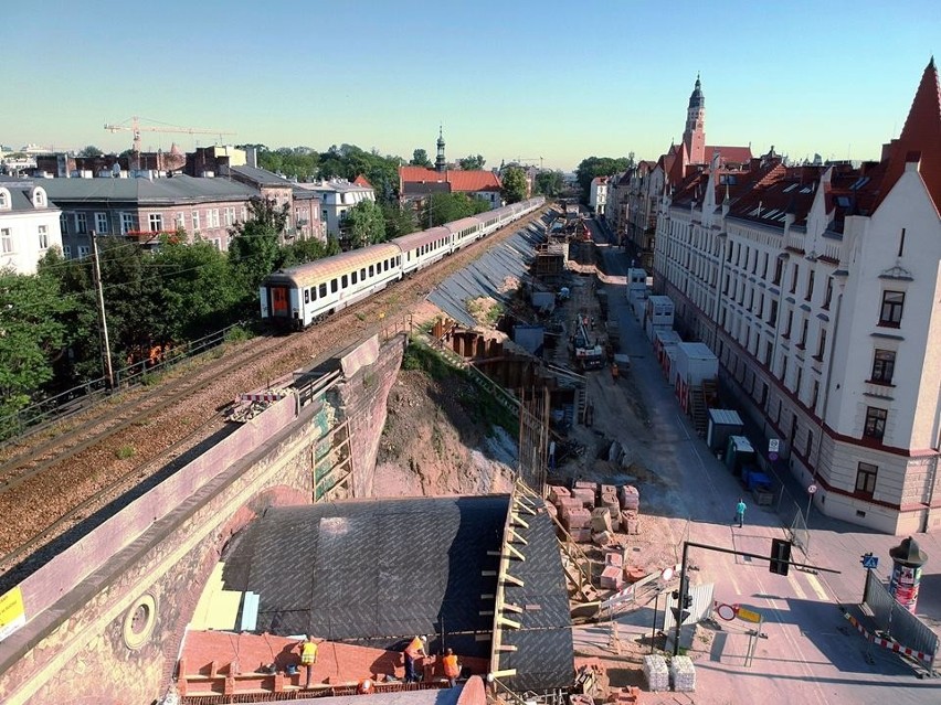 Kolejarze budują. Centrum Krakowa zmienia się nie do poznania