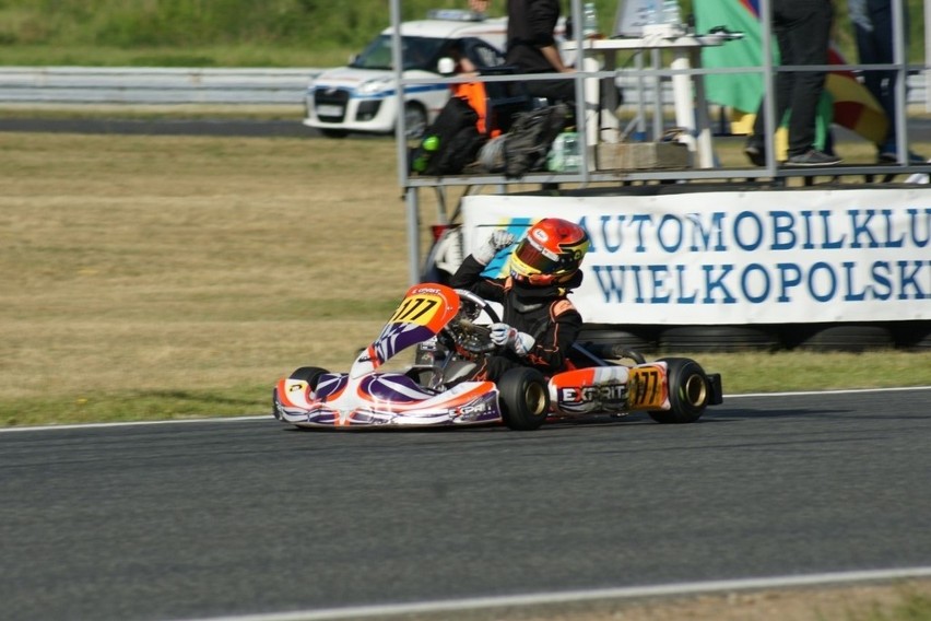 Igor Drożyński święci triumfy na torach wyścigowych