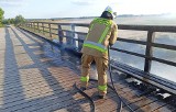 Bronowo. Palił się wyjątkowy most na Narwi. Były na nim kręcone sceny do filmu "Wołyń". Prawdopodobne podpalenie