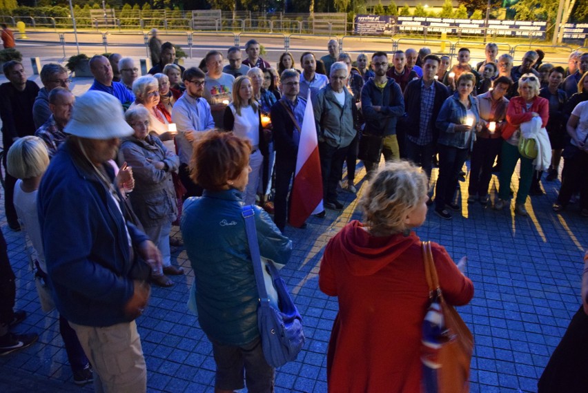 Protest przed Sądem Okręgowym w Katowicach we wtorek 25...