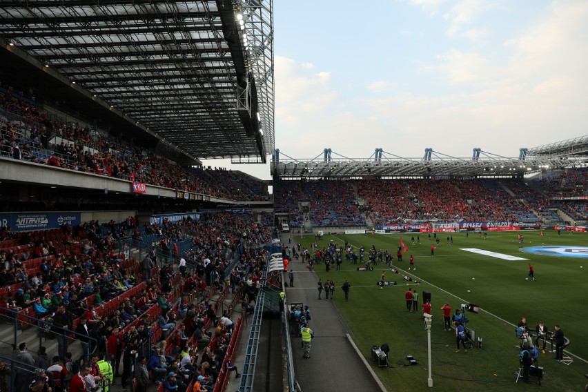 Kibice na meczu Wisła - Legia wypełnili cały stadion!