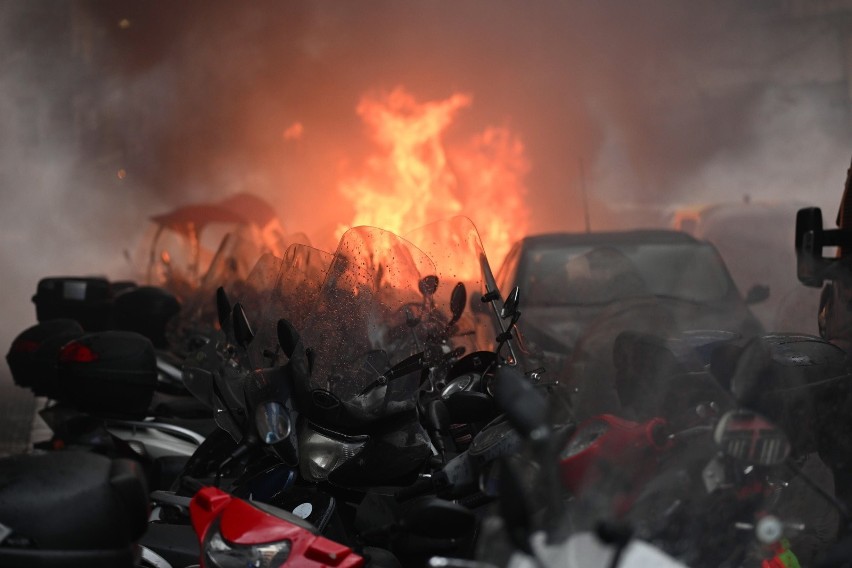 Ogromne zamieszki przed meczem Ligi Mistrzów. Niemieccy kibice terroryzują miasto [WIDEO]