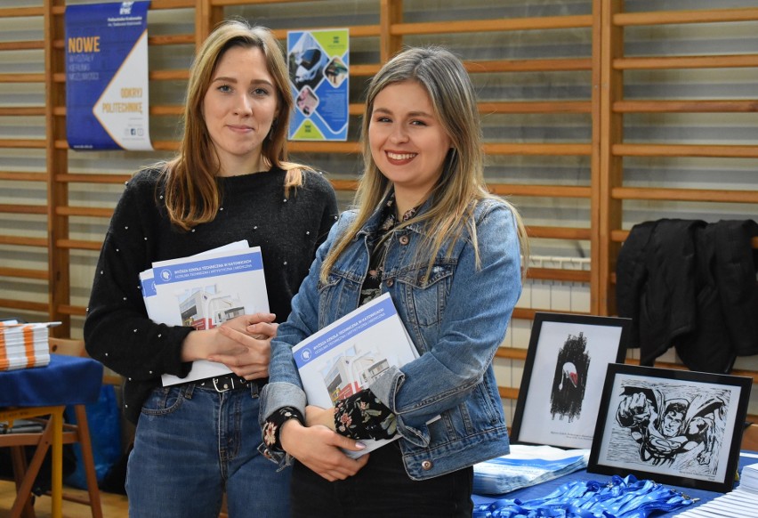 Oświęcim. Ponad 20. publicznych i prywatnych uczelni zachęcało do siebie potencjalnych studentów [ZDJĘCIA]