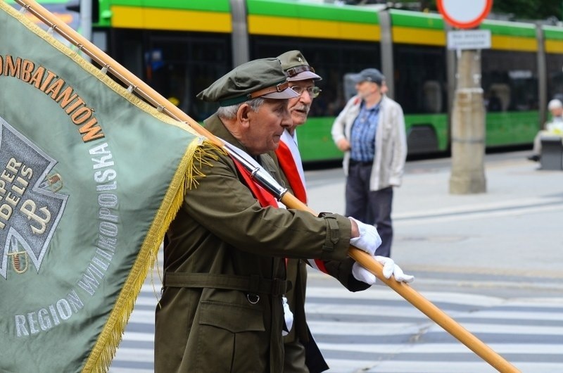 Obchody rocznicy Czerwca '56 na pl. Mickiewicza.