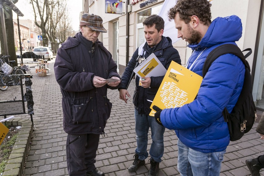 Wybory prezydenckie 2020. Sztafeta Szymona Hołowni odwiedziła Małopolskę zachodnią [ZDJĘCIA]