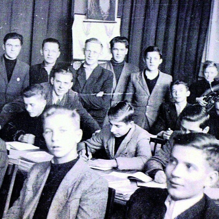 Wychowankowie szkoły podczas jednej z lekcji.
