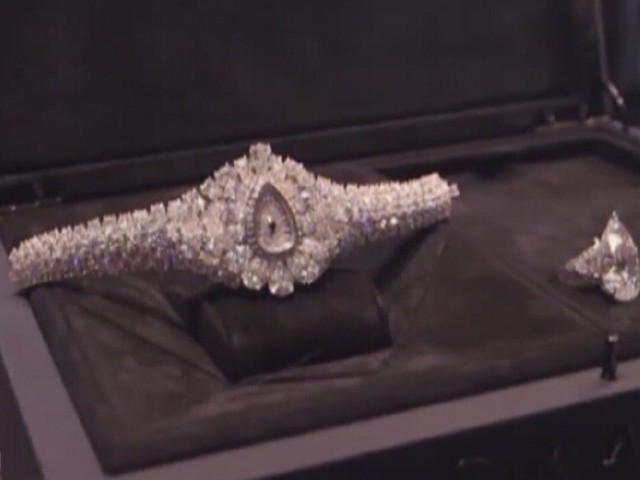 Na targach luksusowych zegarków i wyrobów biżuteryjnych w Bazylei zaprezentowano najdroższy czasomierz świata.