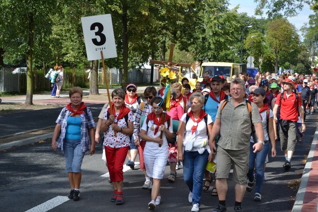 Rybnicka Pielgrzymka na Jasną Górę Wyruszyła