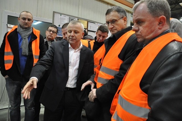 Biznesmeni z całej Opolszczyzny odwiedzili dzisiaj fabrykę motoryzacyjną Neapco w Praszce.