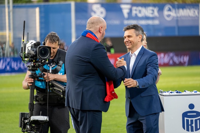 Dekoracja Rakowa Częstochowa na stadionie przy Limanowskiego