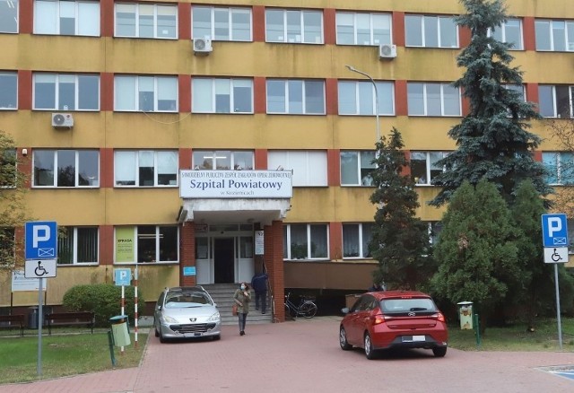 Odwiedziny chorych w szpitalu w Kozienicach zostały mocno ograniczone.