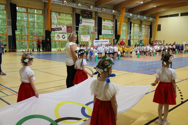 Małe igrzyska olimpijskie rozegrały przedszkolaki z gminy Sępólno Krajeńskie.