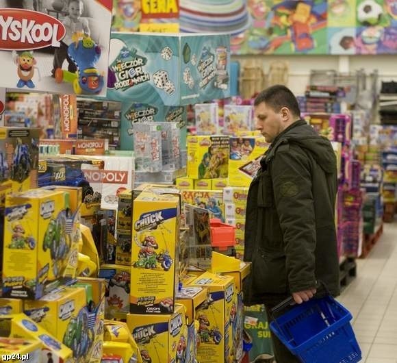 W markecie E.Leclerc obniżono cene ponad 800 zabawek.
